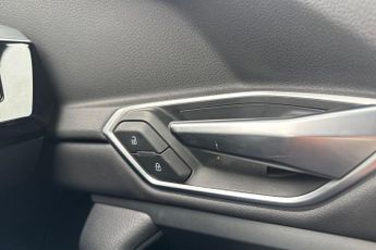 Audi E Tron 50 Technik Suv 5dr Electric Auto Quattro 71.2kwh (11kw Charger) 