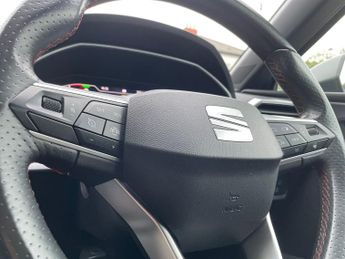 SEAT Leon Estate e Hybrid 1.4 Ehybrid 12.8kwh Fr Sport Estate 5dr Petrol Plug In Hybrid Ds