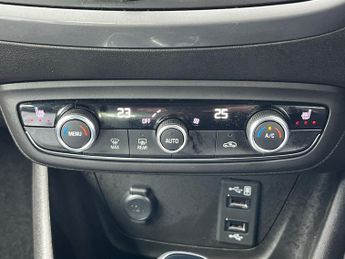 Vauxhall Crossland 1.2 Turbo Ultimate Suv 5dr Petrol Auto Euro 6 (s/s) (130 Ps)