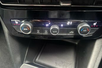 Vauxhall Mokka Electric 50kwh Ultimate Suv 5dr Electric Auto (136 Ps)