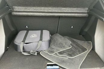 Peugeot E 2008 54kwh Gt Suv 5dr Electric Auto (7kw Charger) (156 Ps)