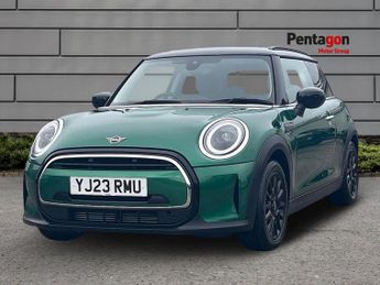 MINI 3 Door Hatch 1.5 Cooper Classic Hatchback 3dr Petrol Steptronic Euro 6 (s/s) 