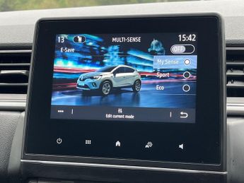 Renault Captur 1.6 E Tech Techno Suv 5dr Petrol Hybrid Auto Euro 6 (s/s) (145 P