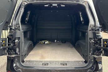 Volkswagen Id. Buzz Cargo Pro 77kwh Commerce Panel Van 5dr Electric Auto (204 Ps)