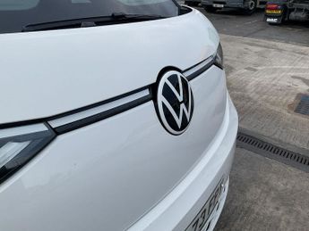 Volkswagen Id. Buzz Cargo Pro 77kwh Commerce Plus Panel Van 5dr Electric Auto (204 Ps)