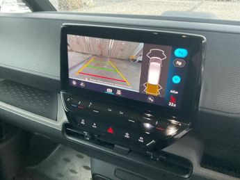 Volkswagen Id. Buzz Cargo Pro 77kwh Commerce Plus Panel Van 5dr Electric Auto (204 Ps)