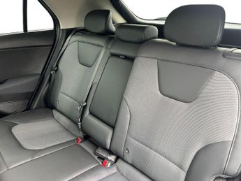 Kia Niro Hybrid 1.6h Gdi 3 Suv 5dr Petrol Hybrid Dct Euro 6 (s/s) (139 Bhp)