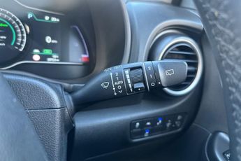 Hyundai Kona 64kwh Premium Suv 5dr Electric Auto (7kw Charger) (204 Ps)