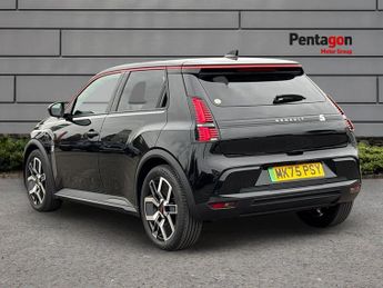 Renault 5 E Tech Electric Urban Range 40kwh Techno Hatchback 5dr Electric Auto (120 Ps)