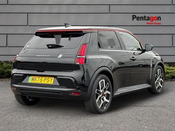 Renault 5 E Tech Electric Urban Range 40kwh Techno Hatchback 5dr Electric Auto (120 Ps)