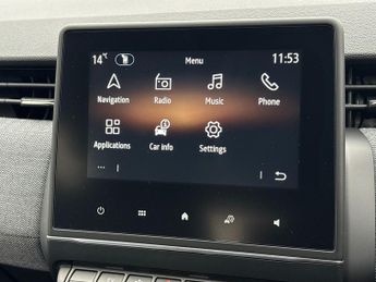 Renault Clio 1.6 E Tech Techno Hatchback 5dr Petrol Hybrid Auto Euro 6 (s/s) 