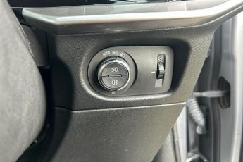 Vauxhall Mokka Electric 50kwh Ultimate Suv 5dr Electric Auto (136 Ps)