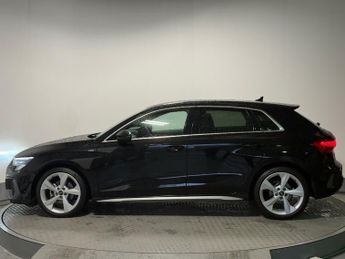 Audi A3 Sportback 1.0 Tfsi 30 S Line Sportback 5dr Petrol S Tronic Euro 6 (s/s) (1