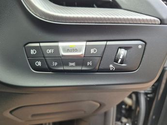 BMW 1 Series Sports Hatch 1.5 118i M Sport (lcp) Hatchback 5dr Petrol Dct Euro 6 (s/s) (13