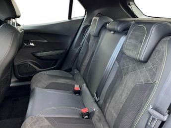 Peugeot E 2008 50kwh Gt Premium Suv 5dr Electric Auto (7kw Charger) (136 Ps)