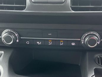 Vauxhall Combo Electric 2300 50kwh Prime Panel Van 6dr Electric Auto L2 (7.4kw Charger) 