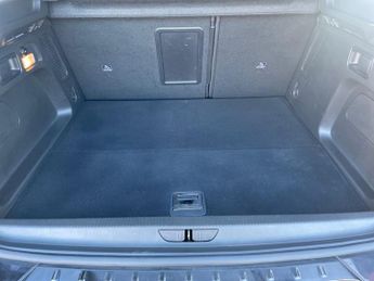 Vauxhall Grandland Hybrid 1.6 13.2kwh Elite Suv 5dr Petrol Plug In Hybrid Auto Euro 6 (s/s