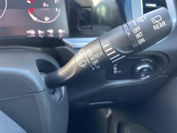 Vauxhall Grandland Hybrid 1.6 13.2kwh Elite Suv 5dr Petrol Plug In Hybrid Auto Euro 6 (s/s