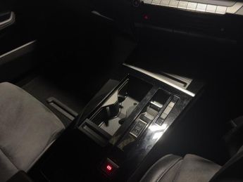 Vauxhall Astra Electric 54kwh Ultimate Hatchback 5dr Electric Auto (156 Ps)