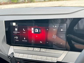 Vauxhall Astra Electric 54kwh Design Hatchback 5dr Electric Auto (156 Ps)