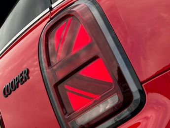 MINI Countryman 1.5 Cooper Sport Suv 5dr Petrol Auto All4 Euro 6 (s/s) (136 Ps)