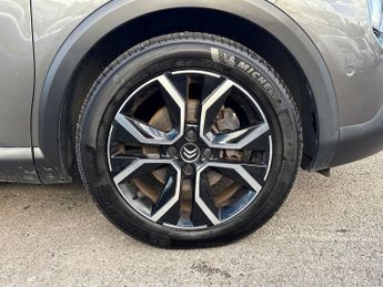 Citroen E C4 50kwh Shine Plus Hatchback 5dr Electric Auto (136 Ps)