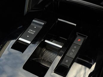 Citroen E C4 50kwh Shine Plus Hatchback 5dr Electric Auto (136 Ps)