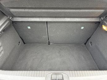 Renault Clio 1.6 E Tech Rs Line Hatchback 5dr Petrol Hybrid Auto Euro 6 (s/s)