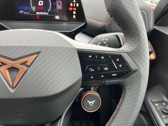 Cupra Born E Boost 59kwh V1 Hatchback 5dr Electric Auto (230 Ps)