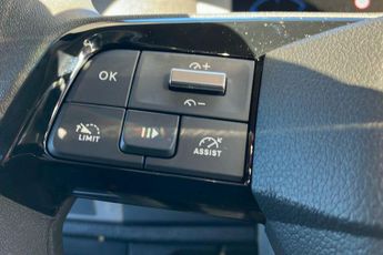 Peugeot E Expert 75kwh Professional Standard Panel Van 6dr Electric Auto Mwb (7.4