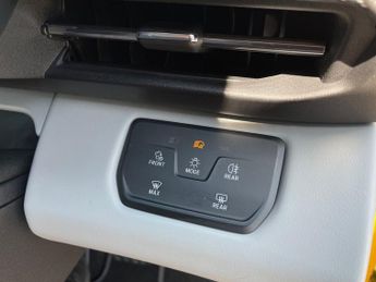 Ford Capri Extended Range 79kwh Premium Suv 5dr Electric Auto Awd (340 Ps)