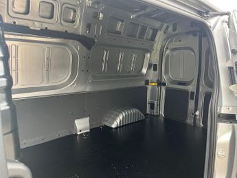 Maxus Deliver 7 150KW H2 VAN 89KWH