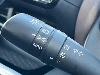 Toyota Yaris Cross 1.5 Vvt H Excel Suv 5dr Petrol Hybrid E CVT Euro 6 (s/s) (116 Ps