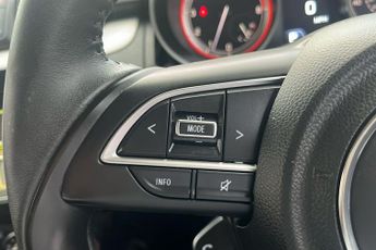 Suzuki Swift 1.2 Dualjet Mhev Sz T Hatchback 5dr Petrol Hybrid CVT Euro 6 (s/