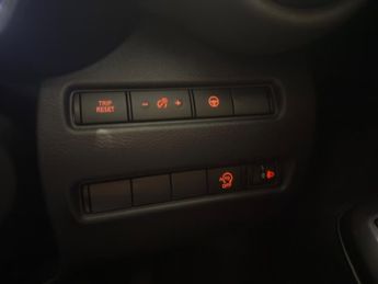 Nissan Juke 1.0 Dig T Tekna Suv 5dr Petrol Dct Auto Euro 6 (s/s) (114 Ps)