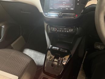 Vauxhall Corsa 5 Door 1.2 Turbo Design Hatchback 5dr Petrol Auto Euro 6 (s/s) (100 Ps)