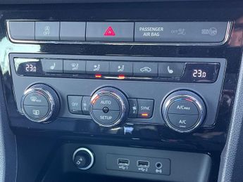 SEAT Ateca 1.4 Ecotsi Xcellence Suv 5dr Petrol Dsg Euro 6 (s/s) (150 Ps)