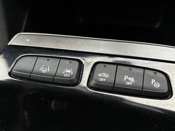 Vauxhall Mokka Electric 50kwh Ultimate Suv 5dr Electric Auto (136 Ps)