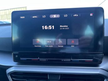 SEAT Leon Estate 1.5 Etsi Mhev Fr Estate 5dr Petrol Hybrid Dsg Euro 6 (s/s) (150 