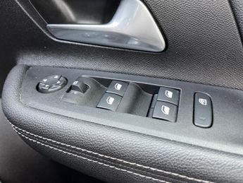 Vauxhall Mokka Electric 50kwh Gs Suv 5dr Electric Auto (136 Ps)