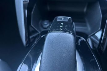 Peugeot 2008 SUV 1.2 Puretech Allure Premium Suv 5dr Petrol Eat Euro 6 (s/s) (130