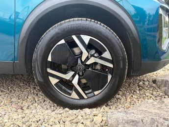 Peugeot 2008 SUV 1.2 Puretech Allure Suv 5dr Petrol Eat Euro 6 (s/s) (130 Ps)