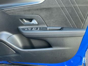 Vauxhall Mokka 1.2 Turbo Ultimate Suv 5dr Petrol Auto Euro 6 (s/s) (130 Ps)