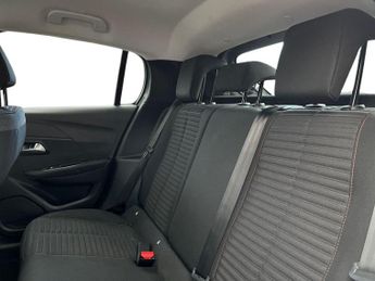 Peugeot 208 1.2 Puretech Active Premium  Plus Hatchback 5dr Petrol Eat Euro 