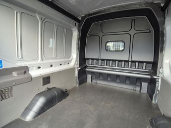 Ford E Transit 390 89kwh Trend (22kw Charger) Crew Van Double Cab 5dr Electric 