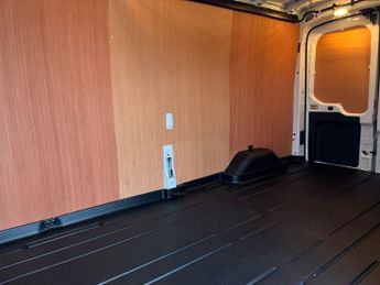 Ford E Transit 350 68kwh Trend Panel Van 5dr Electric Auto Rwd L3 H2 (184 Ps)