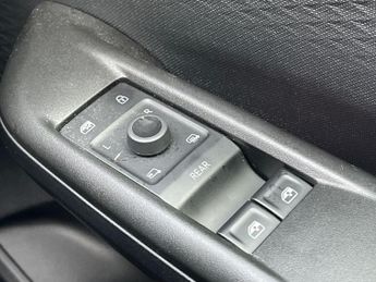 Cupra Born 58kwh V1 Hatchback 5dr Electric Auto (204 Ps)