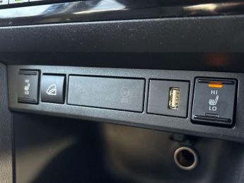 Toyota Yaris Cross 1.5 Vvt H Excel Suv 5dr Petrol Hybrid E CVT Awd Euro 6 (s/s) (11