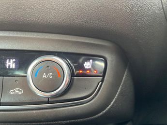 Vauxhall Crossland 1.2 Turbo Ultimate Suv 5dr Petrol Auto Euro 6 (s/s) (130 Ps)