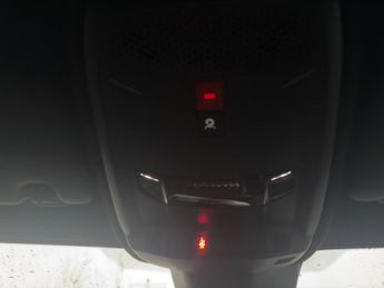 Peugeot 208 1.2 Hybrid Gt Hatchback 5dr Petrol Hybrid E Dsc6 Euro 6 (s/s) (1